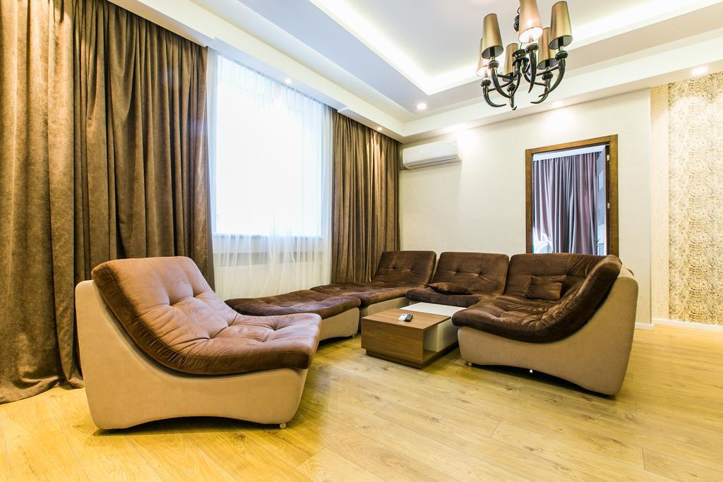 Sweet Home 3 At Freedom Square Tbilisi Exterior foto