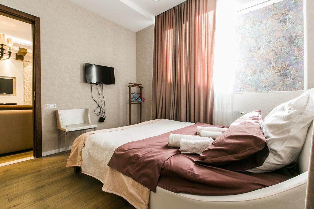Sweet Home 3 At Freedom Square Tbilisi Exterior foto