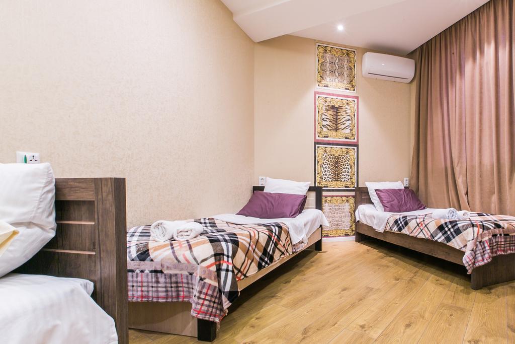 Sweet Home 3 At Freedom Square Tbilisi Exterior foto
