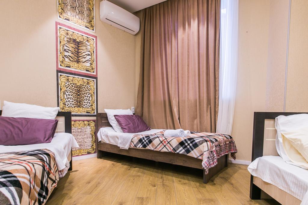 Sweet Home 3 At Freedom Square Tbilisi Exterior foto