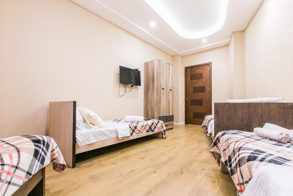 Sweet Home 3 At Freedom Square Tbilisi Exterior foto